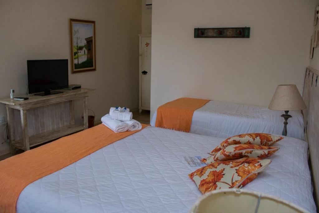 Pousada Hospedaria Da Villa 티라덴티스 객실 사진