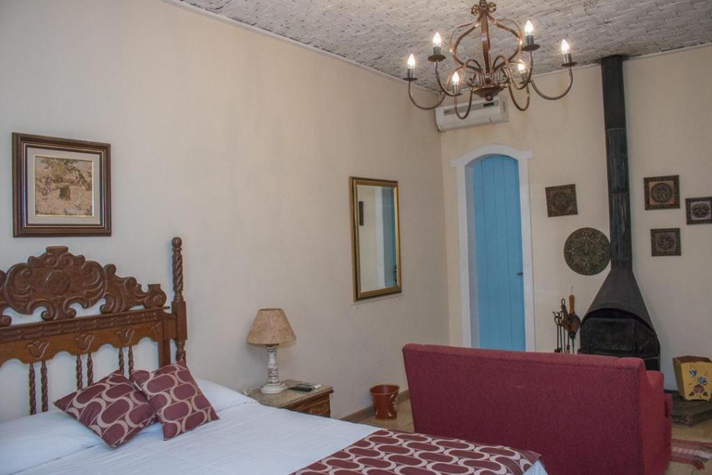 Pousada Hospedaria Da Villa 티라덴티스 외부 사진