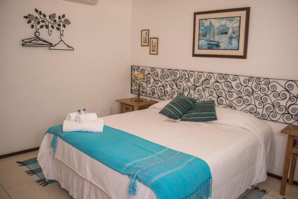 Pousada Hospedaria Da Villa 티라덴티스 객실 사진