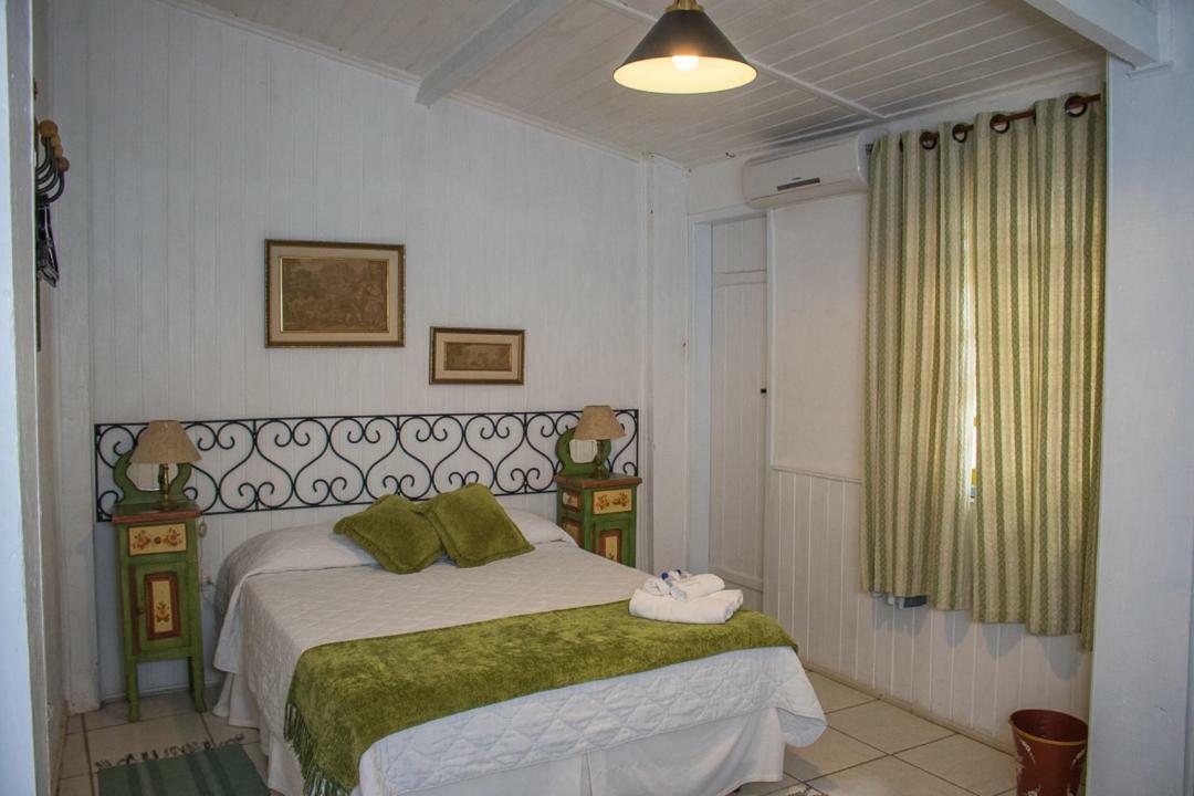 Pousada Hospedaria Da Villa 티라덴티스 외부 사진